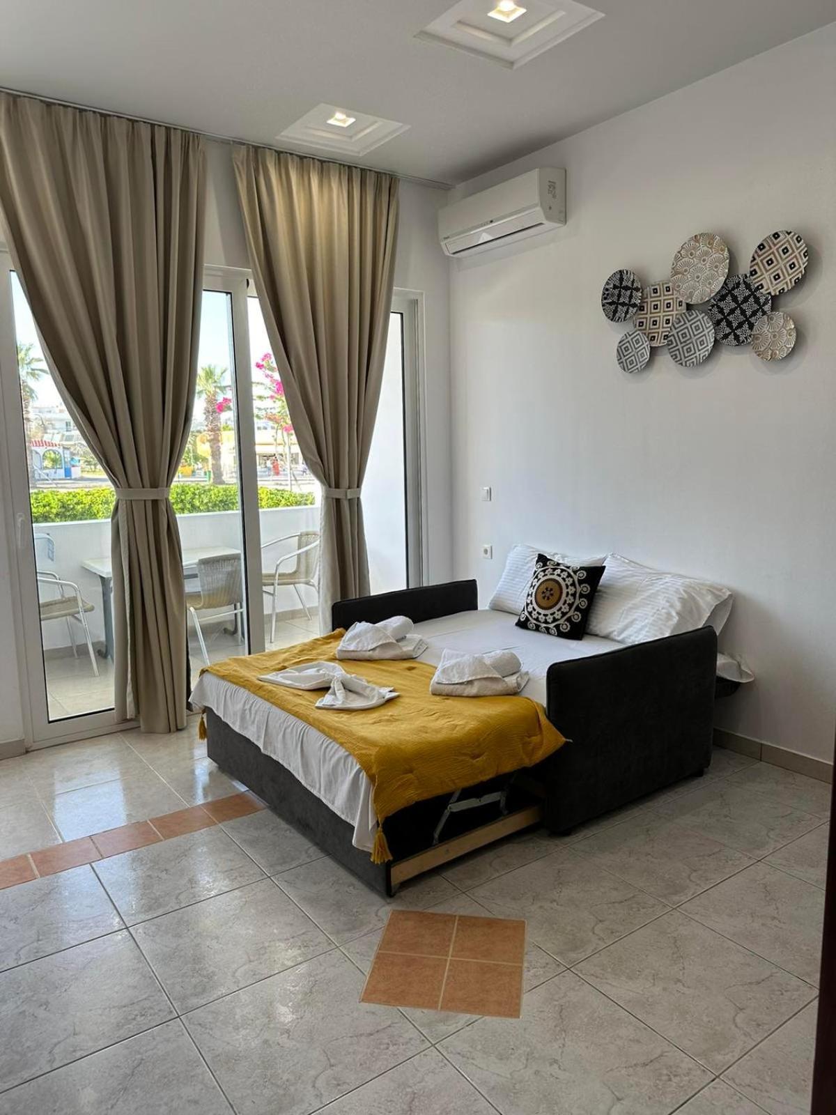 Apollonio Suites & Rooms Faliraki Rhodes Quarto foto