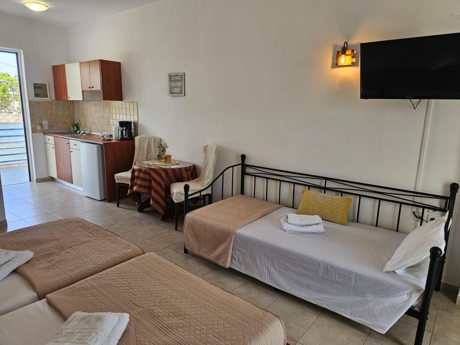Apollonio Suites & Rooms Faliraki Rhodes Exterior foto